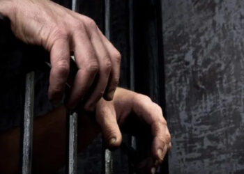 Logra FGE sentencia de 2 años 6 meses a un hombre y una mujer por robo agravado