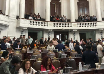 Congreso CDMX avala salida de Claudia Sheinbaum de Jefatura de Gobierno