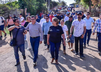 El Alcalde está dejando una huella importante en la colonia porque es el primero que nos visita en 13 años que fundamos este lugar”, Zulema  Gamboa vecina Lomas de San Antonio