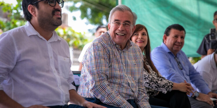 A través del trabajo constante y coordinado abatiremos el rezago en pavimentación: Rocha Moya