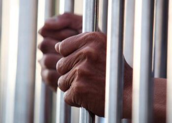 Por abuso sexual de su hijastra, queda vinculado a proceso Jesús “D”