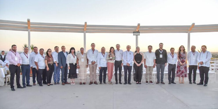 Hernández Haddad, Subsecretario de Turismo Federal asiste al Segundo Encuentro Nacional de Municipios Turísticos de AALMAC en Los Mochis
