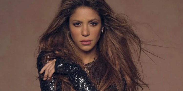 Pondrán estatua de Shakira de seis metros en Colombia