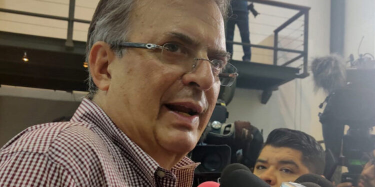 Ebrard impulsará que para 2030 la mitad de los vehículos sean eléctricos