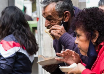 Canícula 2023: ¿qué alimentos evitar durante la temporada más calurosa en México?