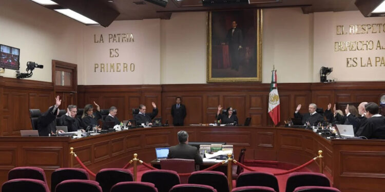 Revés a AMLO. SCJN declara invalidez del Plan B de la Reforma Electoral