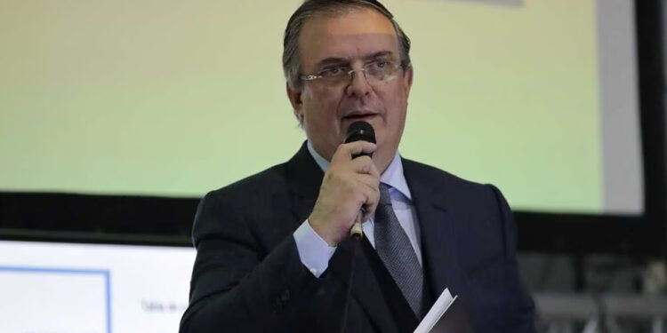 Ebrard pospone presentación de propuesta para elegir al abanderado de Morena para 2024