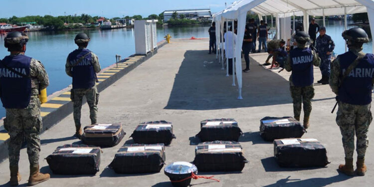 Semar asegura 320 kilos de cocaína en Chiapas