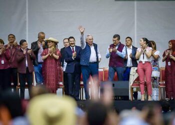 ¡Junto a usted Presidente!: Rocha Moya celebra 5 años de la 4T en el AMLO-Fest