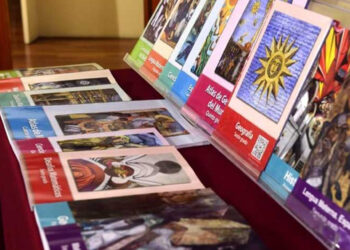 Pide SEP en libros de 5to maquetas de eyaculación