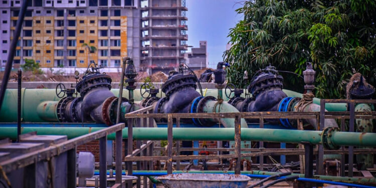 Con la rehabilitación y ampliación de cárcamos buscan desaparecer los rebosamientos de aguas residuales