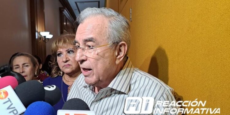 “Si me lo pide Claudia la puedo ver”: Rocha Moya