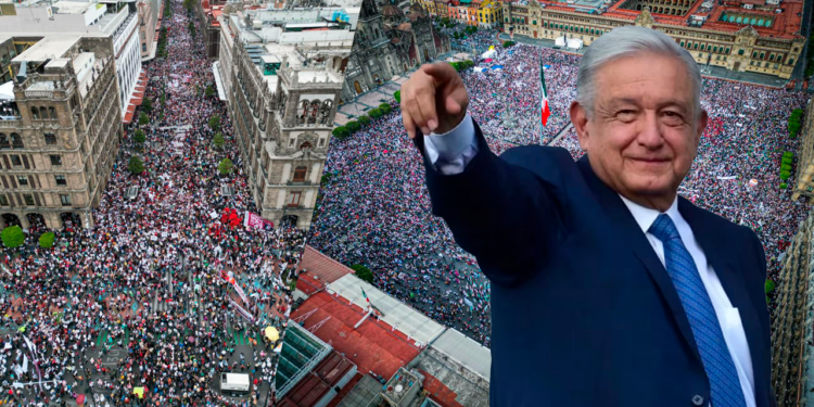 Más de 250 mil personas asisten al AMLO Fest en el Zócalo capitalino