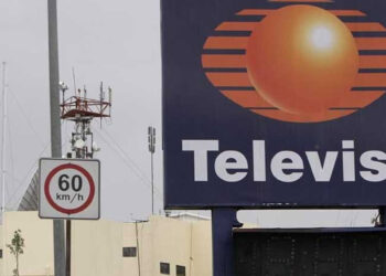 Caen 94.7% ganancias de Televisa