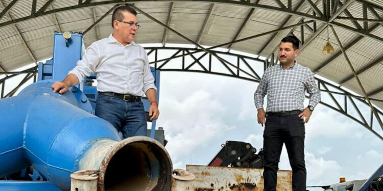 ¡Listos equipos de emergencia!