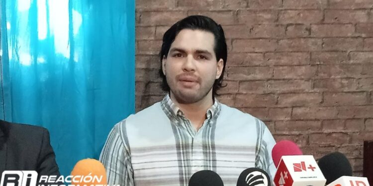 Exhorta ADECEM elevar productividad para salvar empresas y empleos