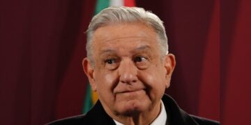 Acusan a López Obrador de uso ilegal de información del Estado para atacar a la oposición