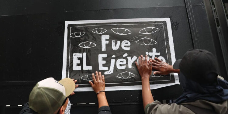 FGR aprehende a otro exmilitar por caso Ayotzinapa