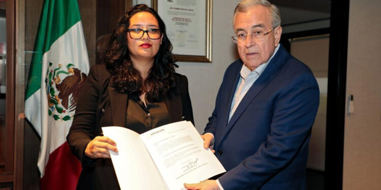 El gobernador Rocha nombra a titular de la Comisión Estatal de Búsqueda de Personas