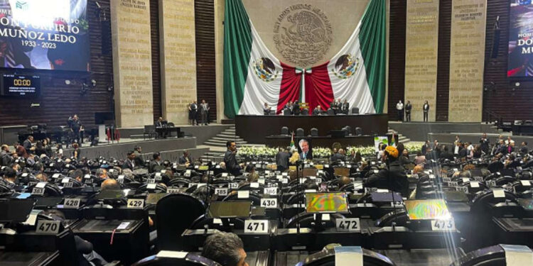 Rinden homenaje a Porfirio Muñoz Ledo en la Cámara de Diputados