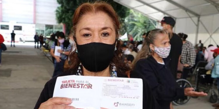 Día de pago de la Pensión Bienestar: cuándo depositan y quiénes reciben este bono