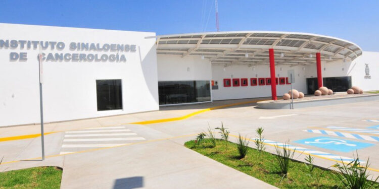 Garantiza recursos la federación para conclusión de infraestructura hospitalaria en Sinaloa
