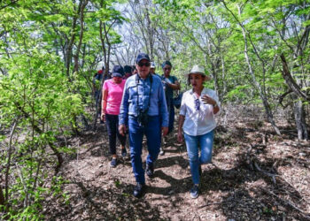 Recorre Edgar González las instalaciones del CIAD