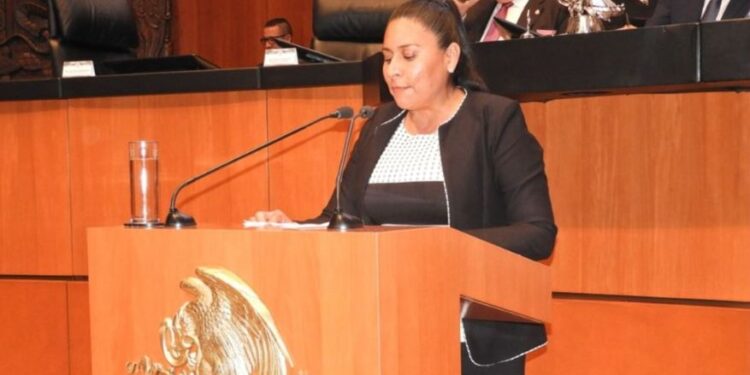 Se postula Ana Lilia Rivera para presidir el Senado; busca ser candidata de unidad