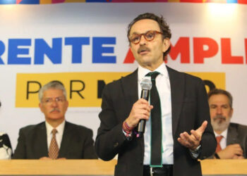 Quadri se baja de la contienda por candidatura del Frente Amplio por México