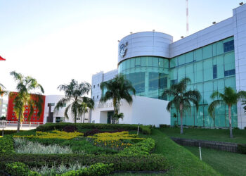 FGE realiza cateo en la UAS