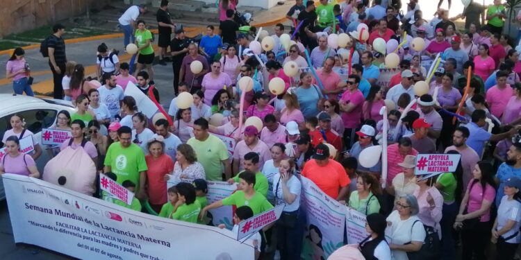 Corren culiacanenses con causa por la Lactancia Materna