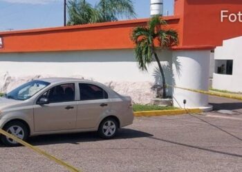 Mujer es asaltada al salir de un banco en la capital sinaloense