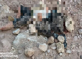 Encuentran a hombre sin vida, con piedras en la cabeza en la colonia Universo en Mazatlán