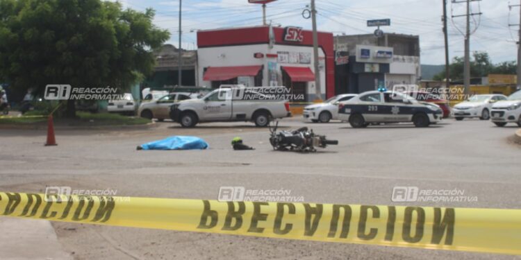 Fallece motociclista tras ser embestido en el libramiento Oscar Pérez Escobosa