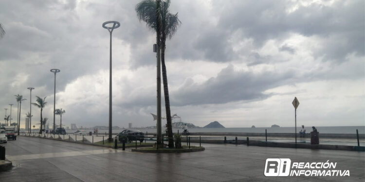 Se prevén lluvias fuertes, gran parte el día de hoy en Mazatlán
