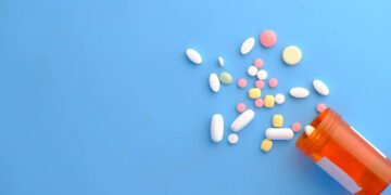AMLO asegura que ‘superfarmacia’ con todos los medicamentos estaría lista en diciembre