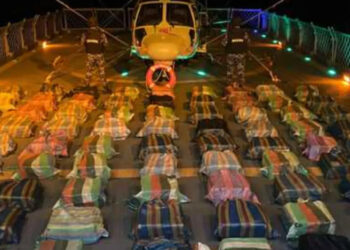 Marina asegura 4 mil 400 kilogramos de cocaína frente a costas del Pacífico mexicano