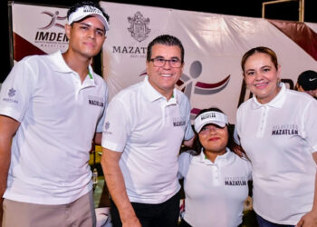 Abandera Edgar González a la Delegación de Mazatlán rumbo a la etapa estatal de los Paranacionales Conade 2023