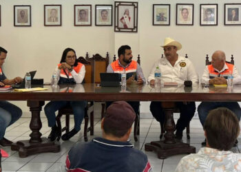 COEPRISS se reúne con el sector ganadero y quesero de Mazatlán