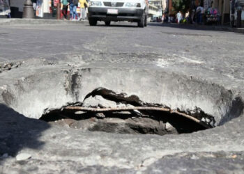 La búsqueda terminó: el niño que cayó en una alcantarilla en Michoacán murió, ya encontraron su cuerpo