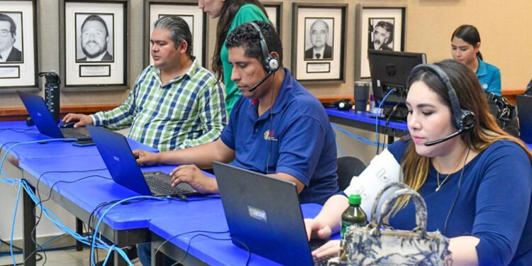 SEPyC habilita Call Center para atención de dudas en canje de Uniformes