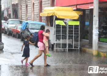 Se prevén lluvias durante todo el día de hoy martes en Mazatlán