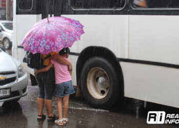 Calor y lluvias se prevé para el día de hoy en Mazatlán