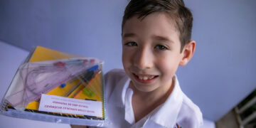 Rocha pone en marcha el Programa de Canje de Uniformes, Calzado Deportivo y Útiles Escolares 2023-2024