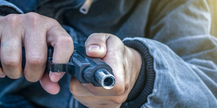 Hombre es herido con arma de fuego a bordo de un camión urbano en Mazatlán