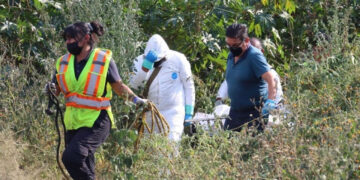 Niña de dos años muere tras resbalar y caer en un canal en Sinaloa