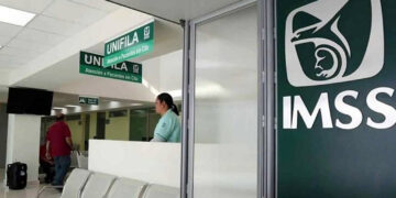 Radiólogo ataca a su mujer a puñaladas y después intenta matarse en una clínica del IMSS