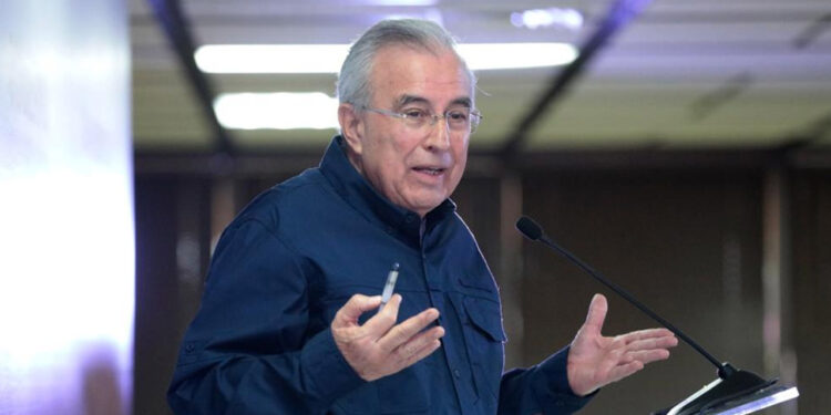 Rocha anuncia la ampliación y mejoramiento de la infraestructura educativa