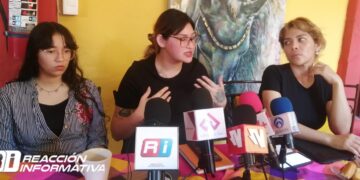 Exigen madres de familia les devuelvan a sus hijos