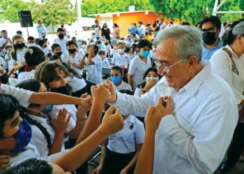 El recurso entregado dentro del programa “La Escuela es Nuestra” debe ser auditados: Gobernador